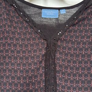 Black and Red Patterned Women's Top